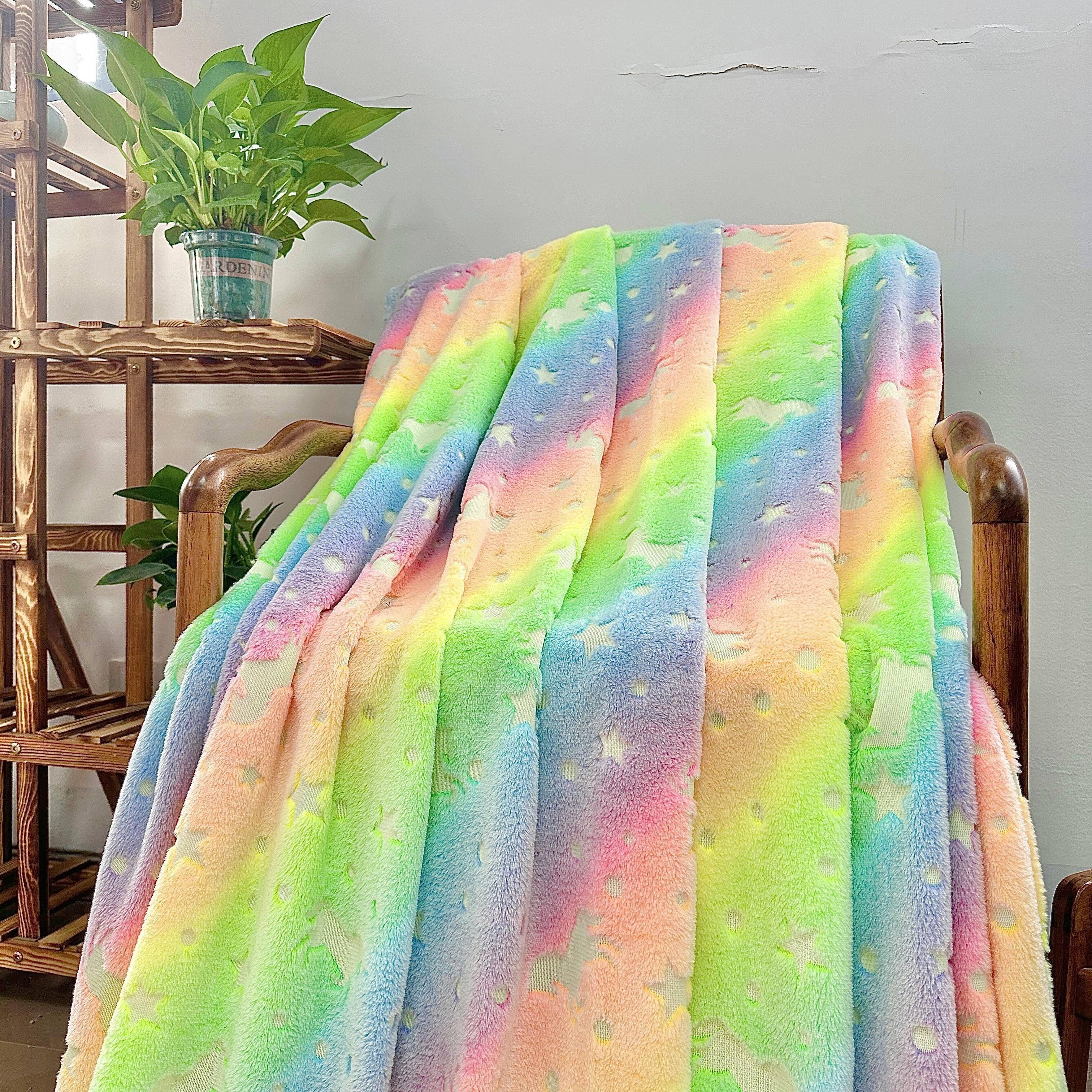 Cozy Glow-in-the-Dark Unicorn Blanket Flannel Throw for All Seasons