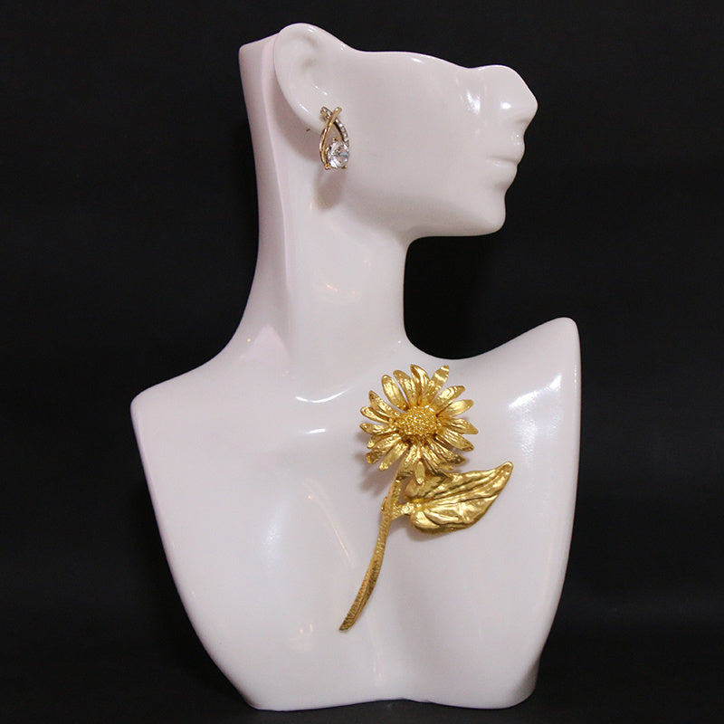 Sunflower Brooch Pin with Leaf Texture and Irregular Design for Shawls Scarves and Kilt