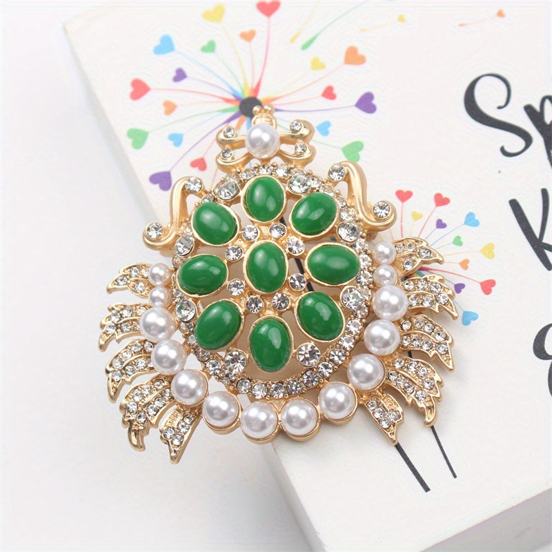 Vintage Baroque Style Brooch Hollow Alloy Rhinestone Irregular Shape Jewelry Accessory