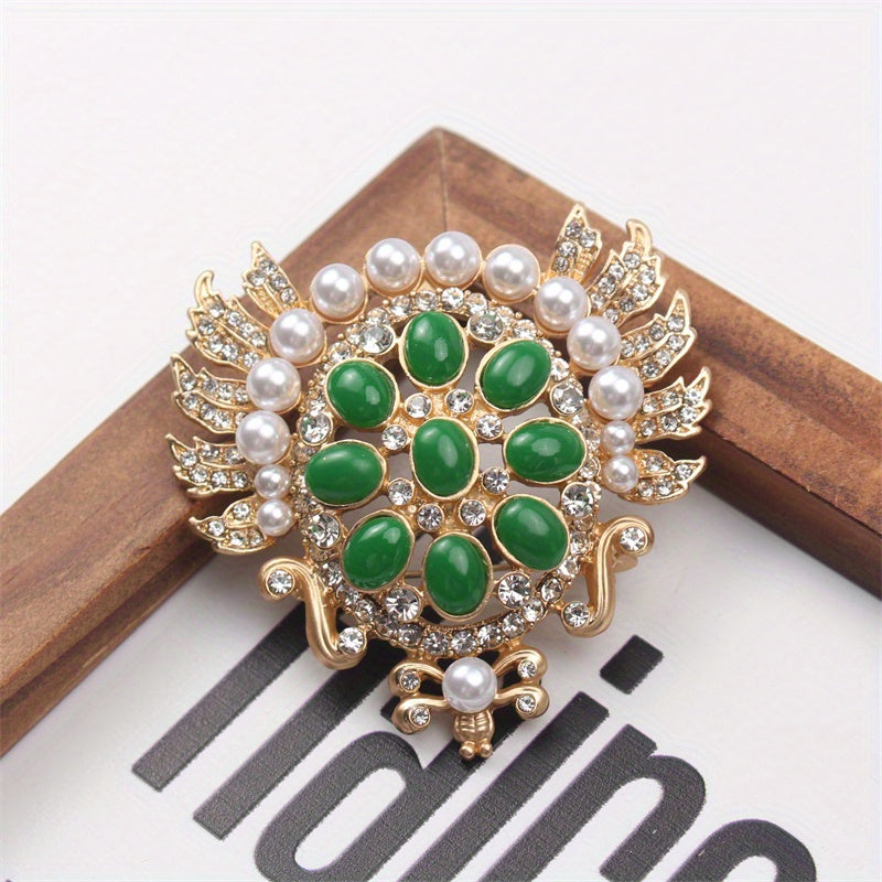 Vintage Baroque Style Brooch Hollow Alloy Rhinestone Irregular Shape Jewelry Accessory