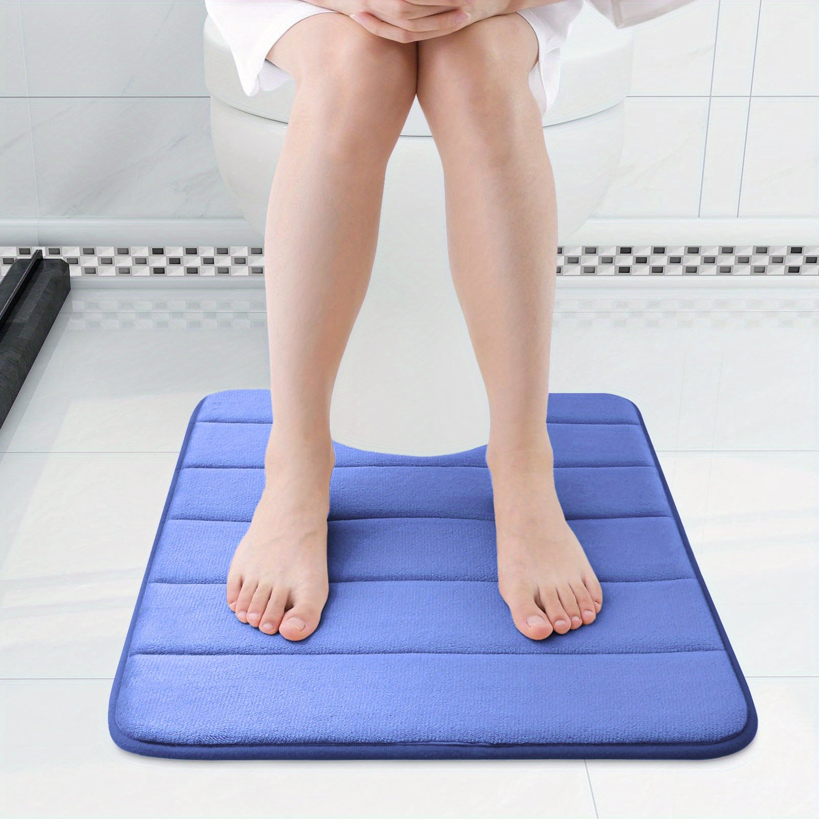 Xotira ko'pik U-shakli hojatxona hammom matosi, komod kontur gilami, yumshoq va qulay, yuqori singdiruvchi, sirpanmaydigan, qalin, tozalash oson, PVC poliester aralashmasidan tayyorlangan, hammom bezaklari uchun bir nechta ranglarda mavjud.