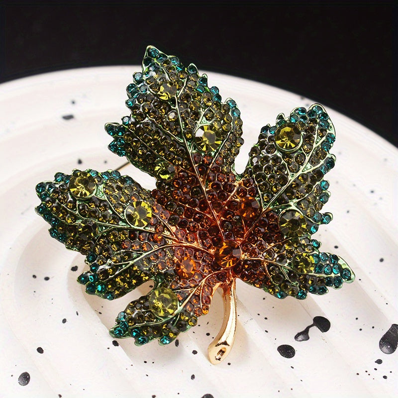 Vintage Style Rhinestone Maple Leaf Brooch Alloy Irregular Shape Jewelry