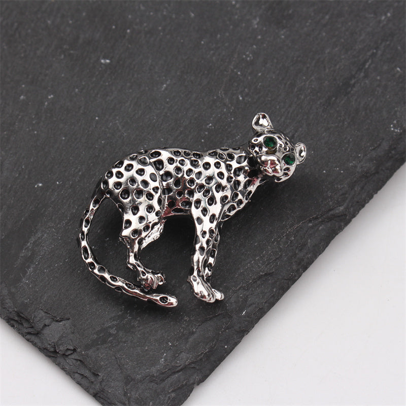 Vintage Enamel Leopard Brooch Pin Animal-Inspired Jewelry Accessories