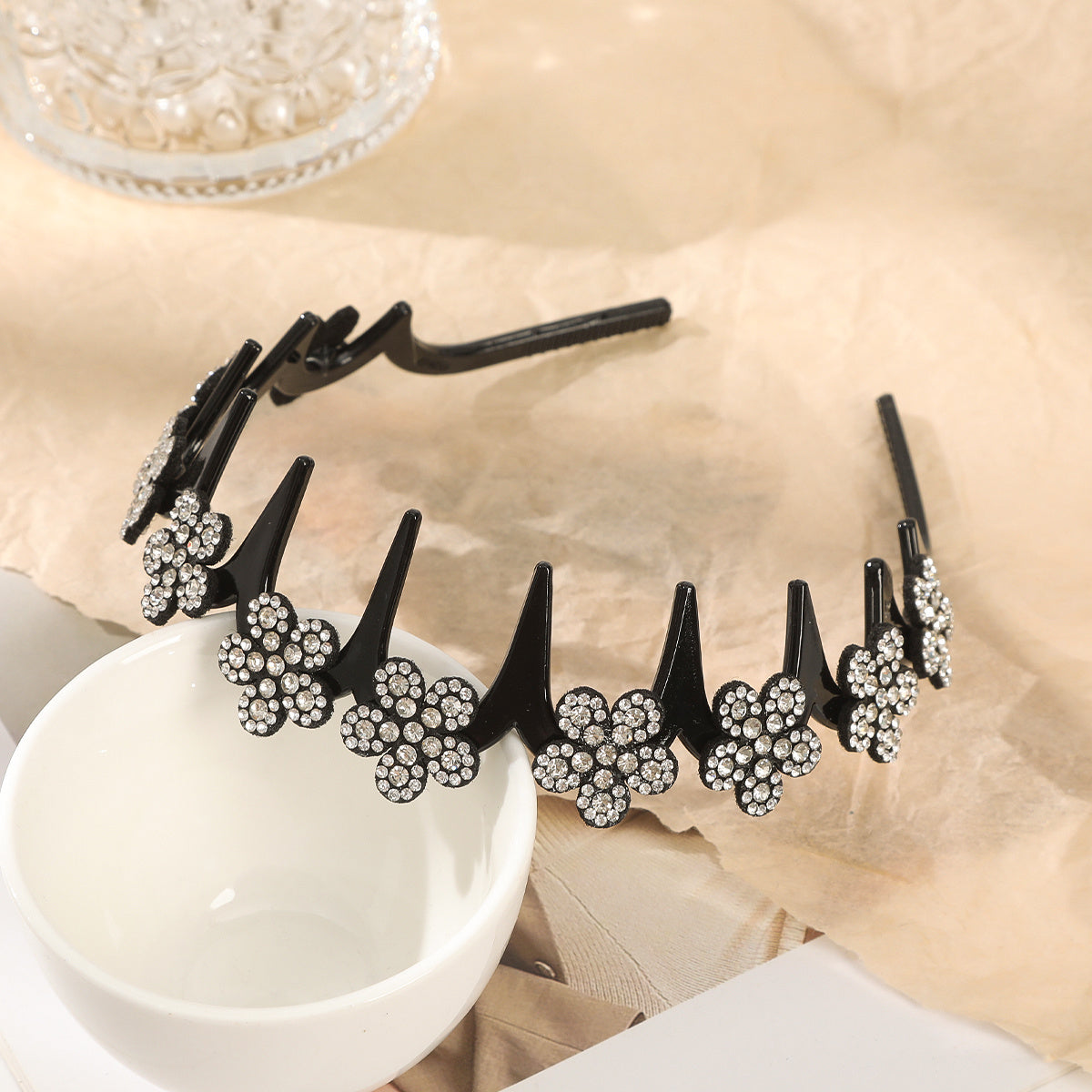 Women Rhinestone Flower Headband Boho Style Daily Wear Washing Face Accessory