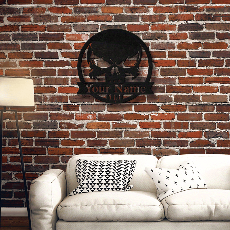 O'ziga xos Skull Metal Devor Belgisi - Glamurli Ta'sir uchun Ismingizni Qo'shing, Quvvat Talab Qilmaydi, Porchingizda Osish Uchun Mukammal - Halloween va O'liklar Kuni Bayramlari Uchun Mukammal Metall San'at
