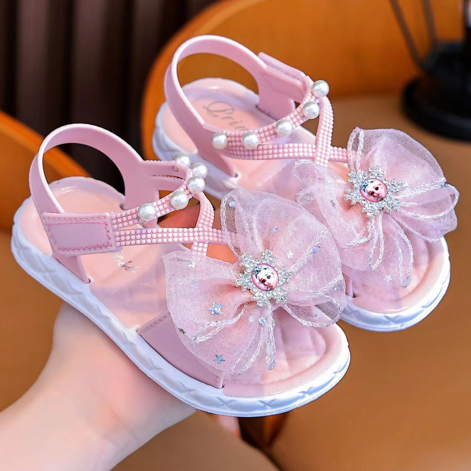 Girls' Summer Sandals Non-Slip Soft Sole for Medium and Large Sizes Beach Princesses