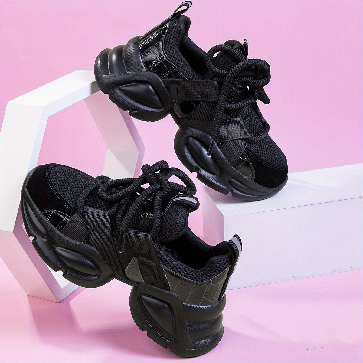 Havo o'tkazadigan tarmoqli kengaytirilgan sport poyabzali erkaklar va ayollar uchun, sirpanmaydigan, shokni yutuvchi sport poyabzali