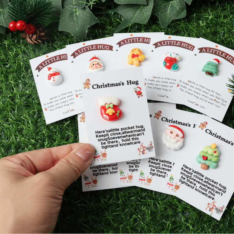 Set of 10 Christmas Gift Cards with Festive Resin Charms for Holiday Parties