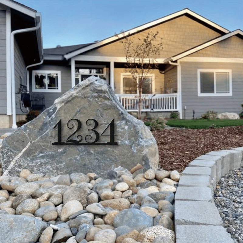 Shaxsiylashtirilgan Temir Manzil Plaketi - Vintage Metall Uy Raqami Belgisi. Uyga ko'chish va To'y sovg'alari uchun mukammal! Qora rangda tashqi devorga o'rnatiladigan san'at.