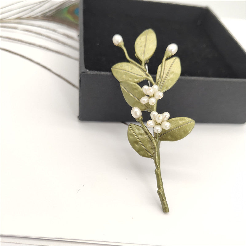 Women's Floral Brooch Pin with Myrtle Flower Branch Design for Romantic Gift