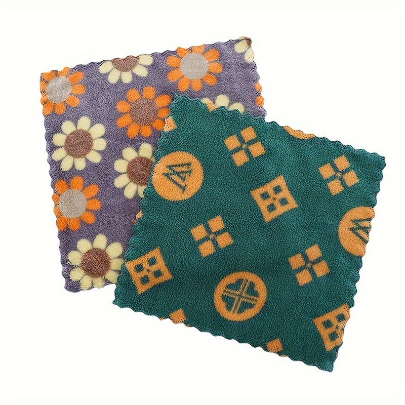 5/10 dona Coral Velvet materialidan tayyorlangan bosma kvadrat sochiqlar, qalin va soch to'kilishini oldini olish uchun namlikni yaxshi singdiradi. Uy, oshxona va tozalash ishlari uchun ko'p maqsadli. O'lchami: 25 sm x 25 sm.