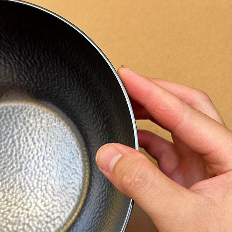 Qotishma temir wok, yopishqoqsiz, tekis tagli, induksiya mos, Xitoy qovurilgan panjara, yog'och tutqich bilan