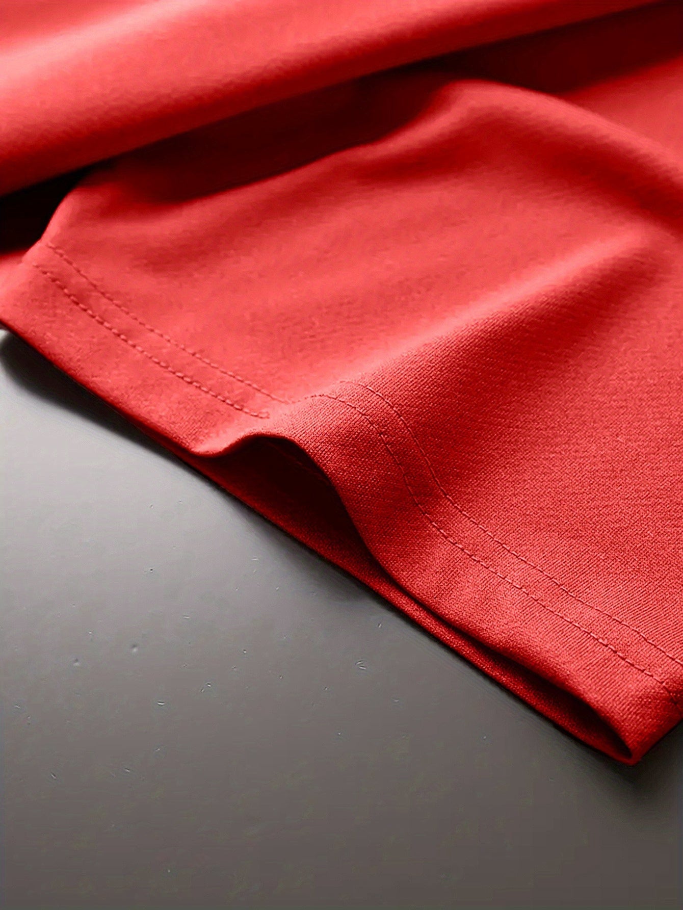 Camiseta de manga corta de verano para hombre, de poliéster con estampado de oso y cuello redondo casual