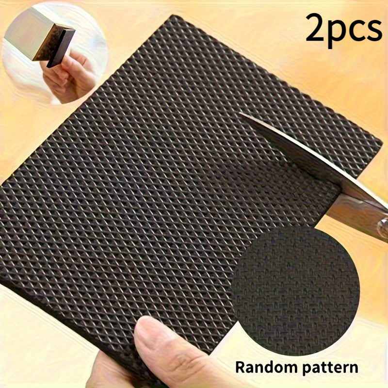 Yerlaringizni himoya qiling va shovqinni kamaytiring, bu ikki o'z-o'zidan yopishadigan sirpanmaydigan mebel padlari bilan. Polirovka qilingan metall yuzasi va vinil materialdan tayyorlangan bu padlar stul, divan va skameyka oyoqlari uchun mukammaldir.