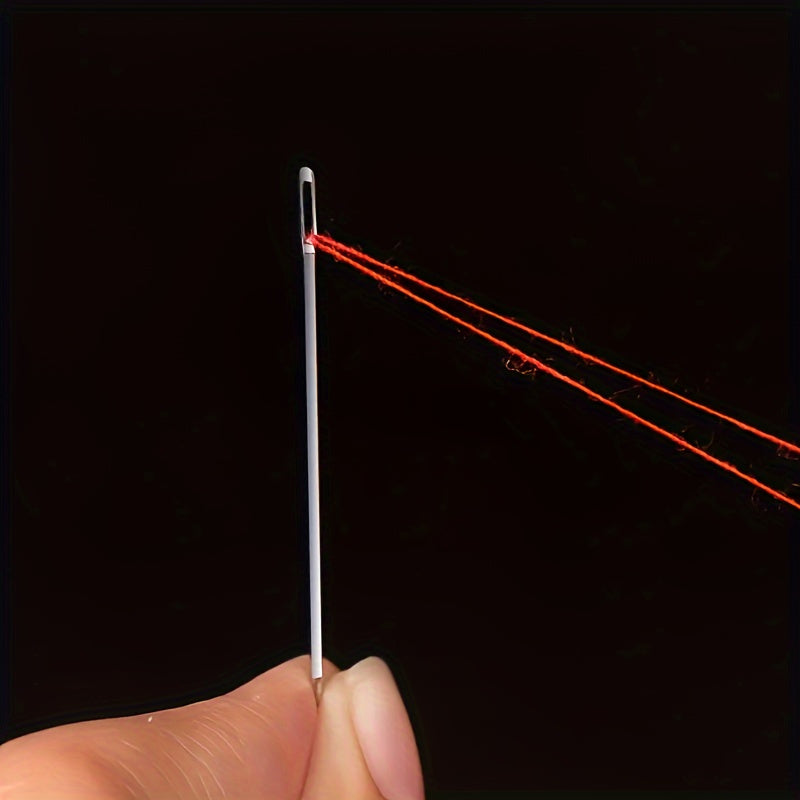 Универсальный набор для шитья с 18 иглами и пластиковым кейсом для любителей рукоделия.