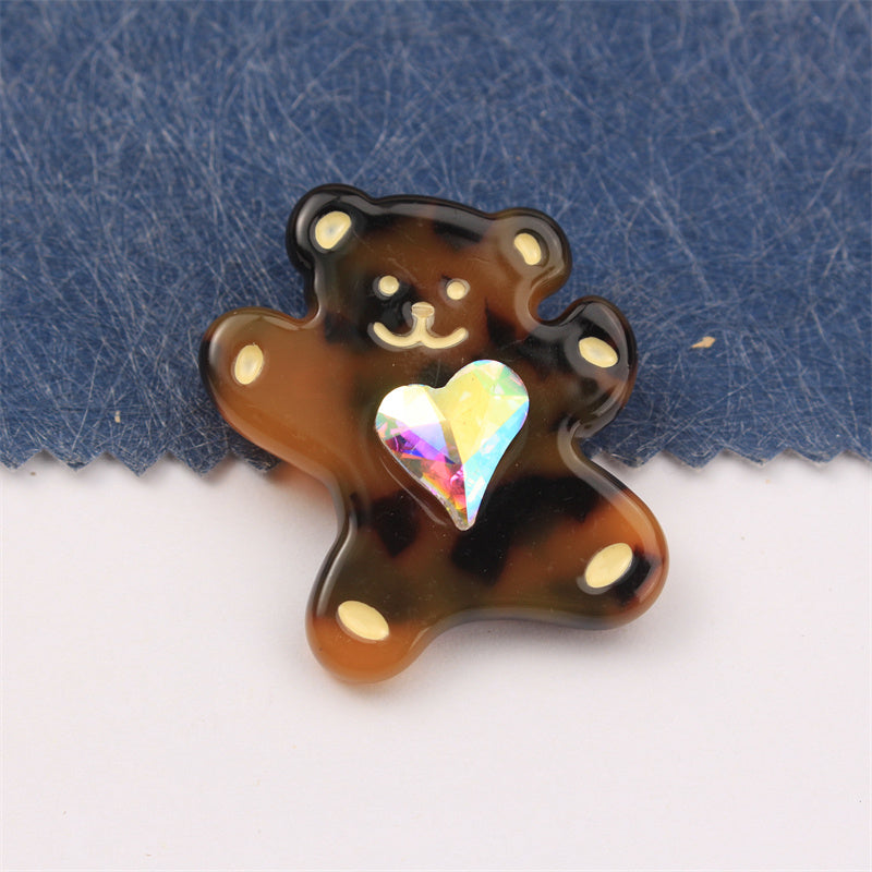 Acrylic Bear Brooch with Heart Gem, Animal Design, Stylish Clothing Accessory