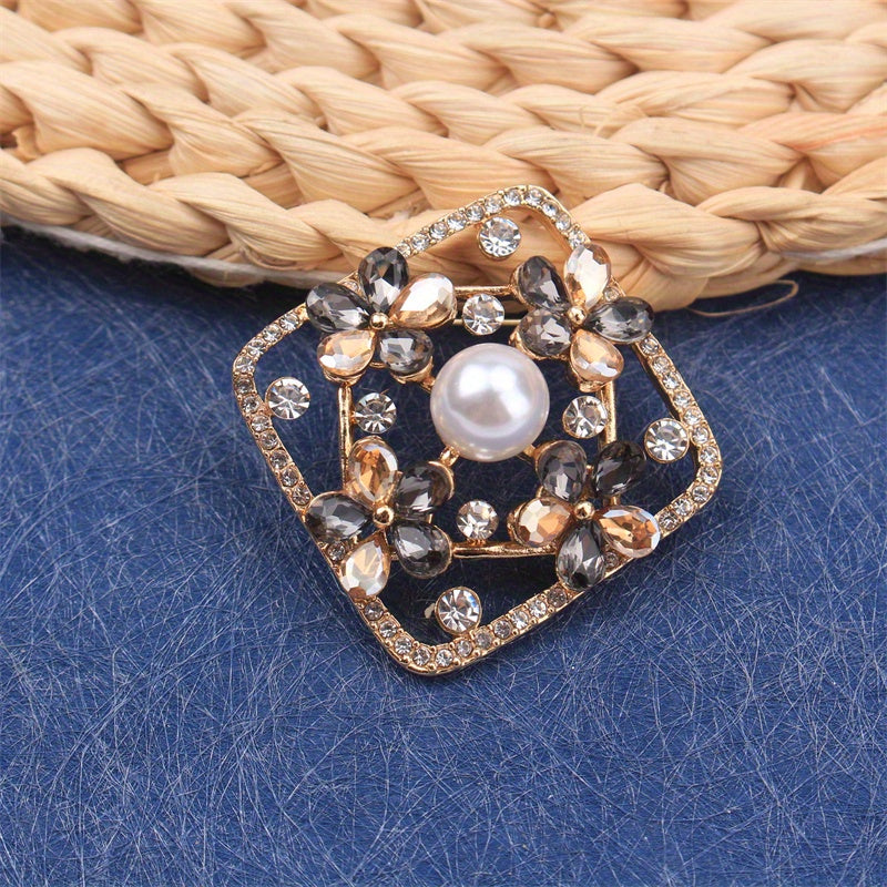 Rhinestone Flower Brooch for Women Jewelry Accessories for Clothing Bags Hats