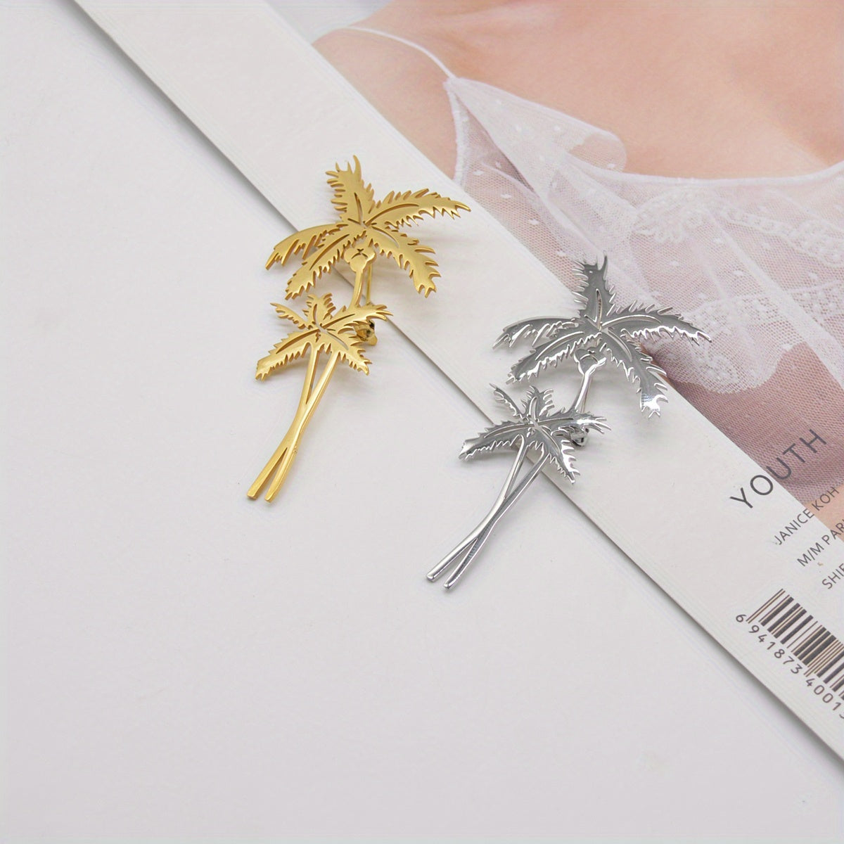 Golden Coconut Tree Brooch Multi-functional Botanical Pin Modern Fashion Statement Piece