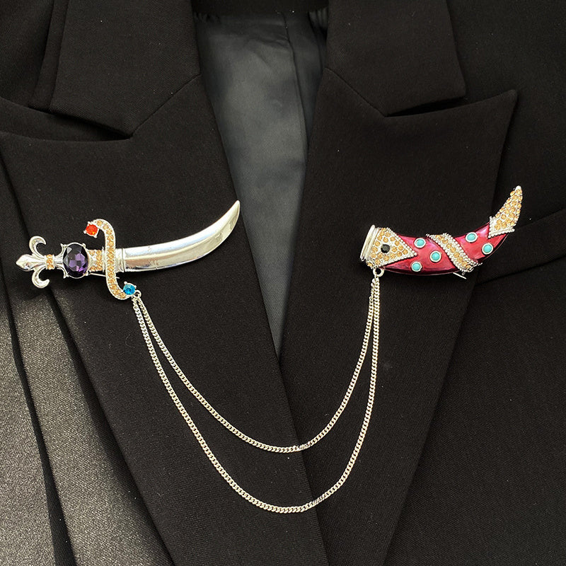 Stylish Antique Scimitar Dagger Brooch Pin embellished with Rhinestones - Sophisticated Court-inspired Accessory for Women, Trending, Perfect for Corsages and Unique Style Accessories.