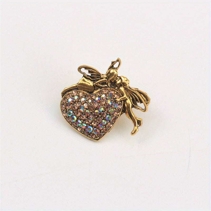 Брошь Ангел Купидон с сердцем из страз, милый новогодний значок для аксессуаров на пальто