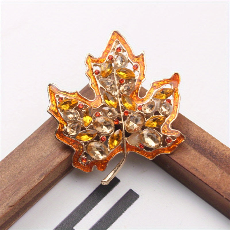 Vintage-Inspired Maple Leaf Brooch Pin with Rhinestones and Hollow Alloy Design