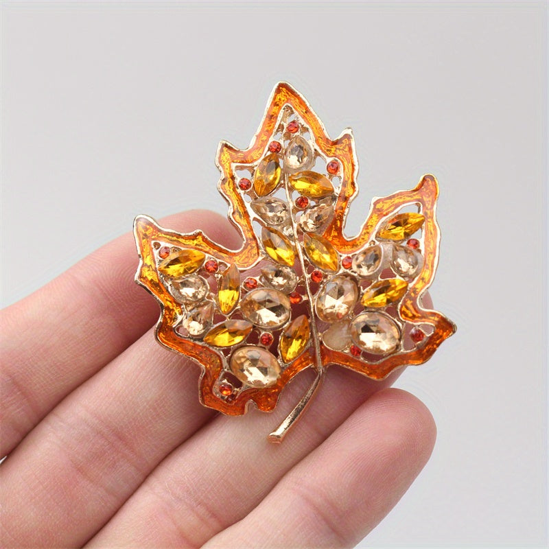 Vintage-Inspired Maple Leaf Brooch Pin with Rhinestones and Hollow Alloy Design