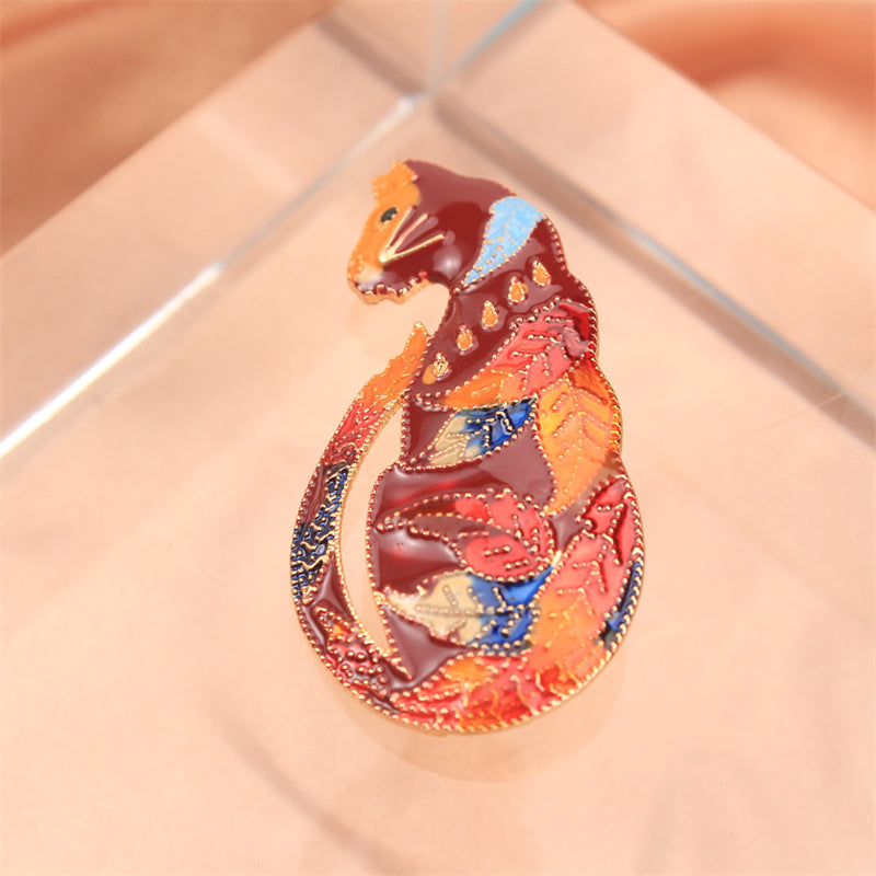 Leopard Print Enamel Animal Brooch Fashion Accessory for Parties and Daily Wear