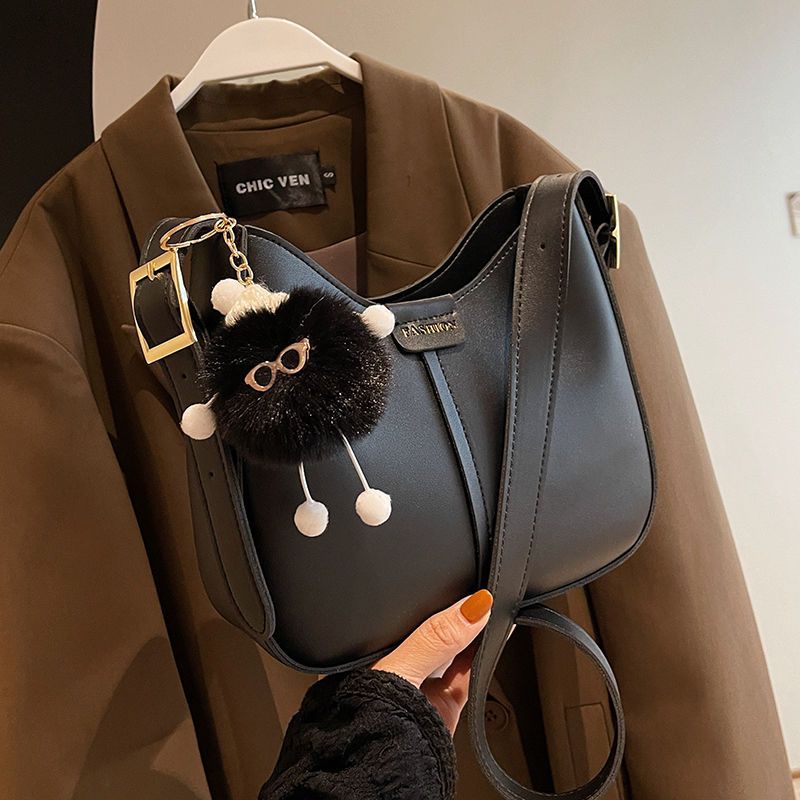 Autumn Winter Black PU Crossbody Bag with Zipper Closure for Women