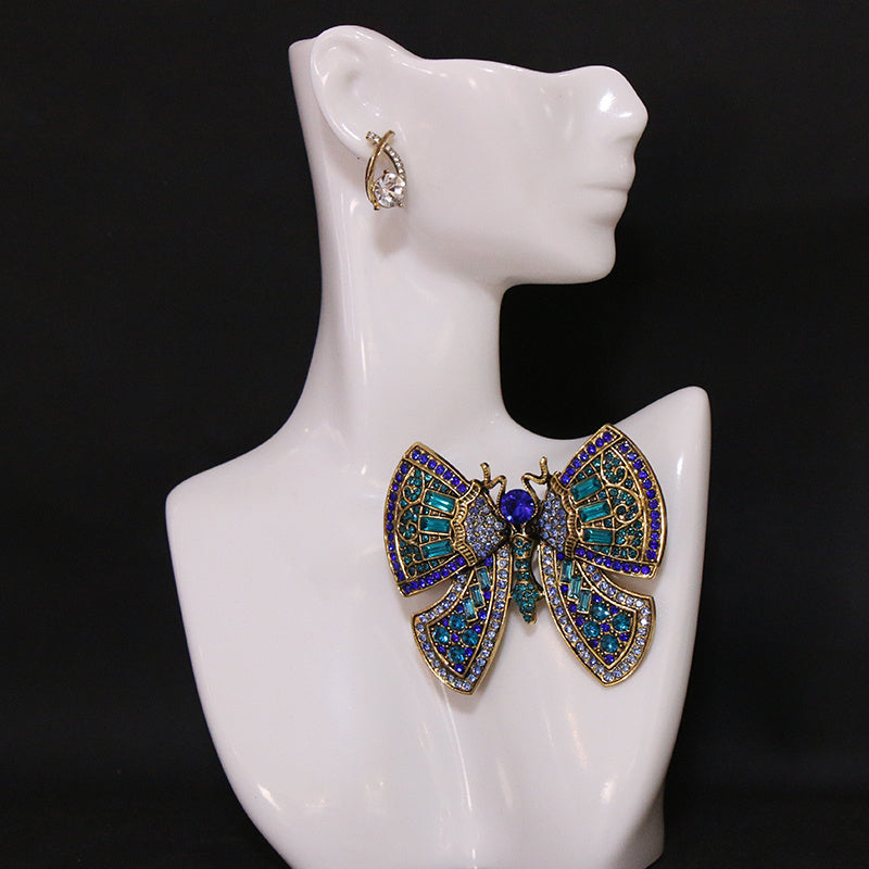 Elegant Rhinestone Butterfly Brooch Pin Stylish Jewelry Sparkling Accessory