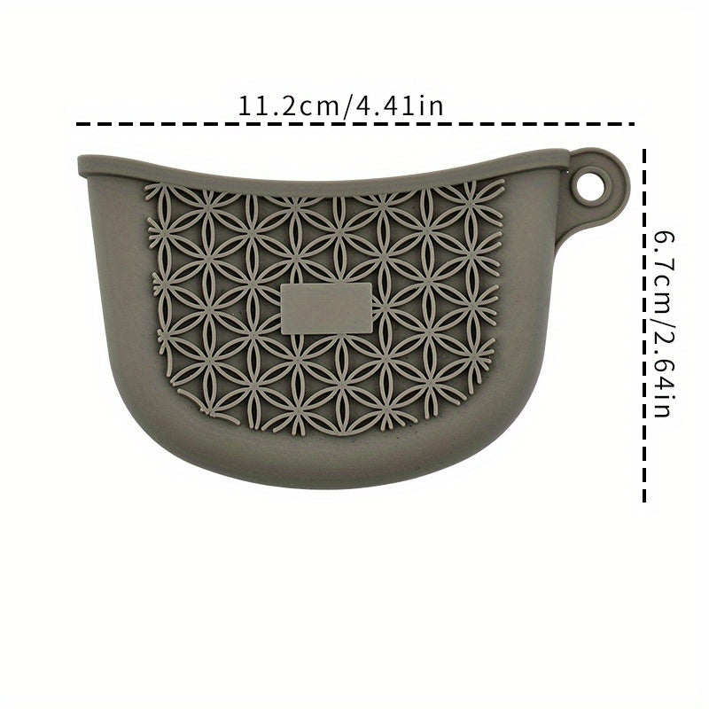 Two-Pack HeatGuard Silicone Pot Handle Covers Anti-Scalding Grip Clips for Cookware