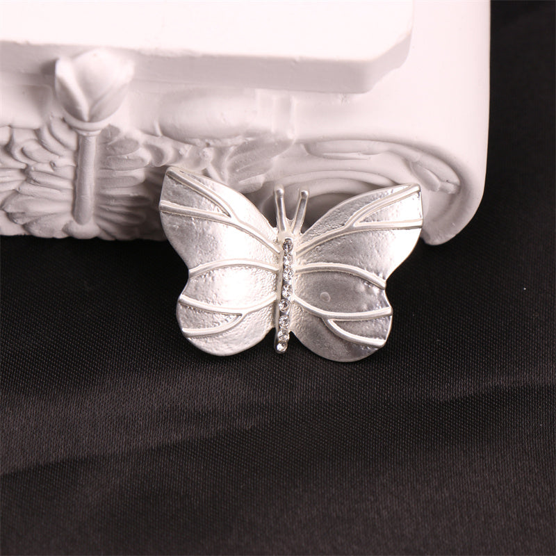Enamel Butterfly Brooch for Women Flower-Shaped Pin Jewelry Accessory