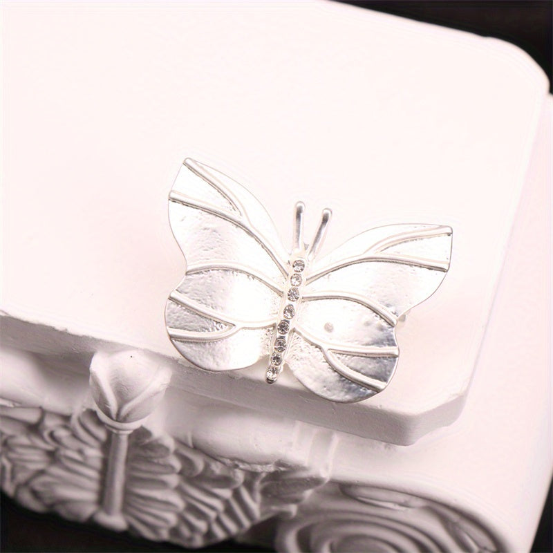Enamel Butterfly Brooch for Women Flower-Shaped Pin Jewelry Accessory