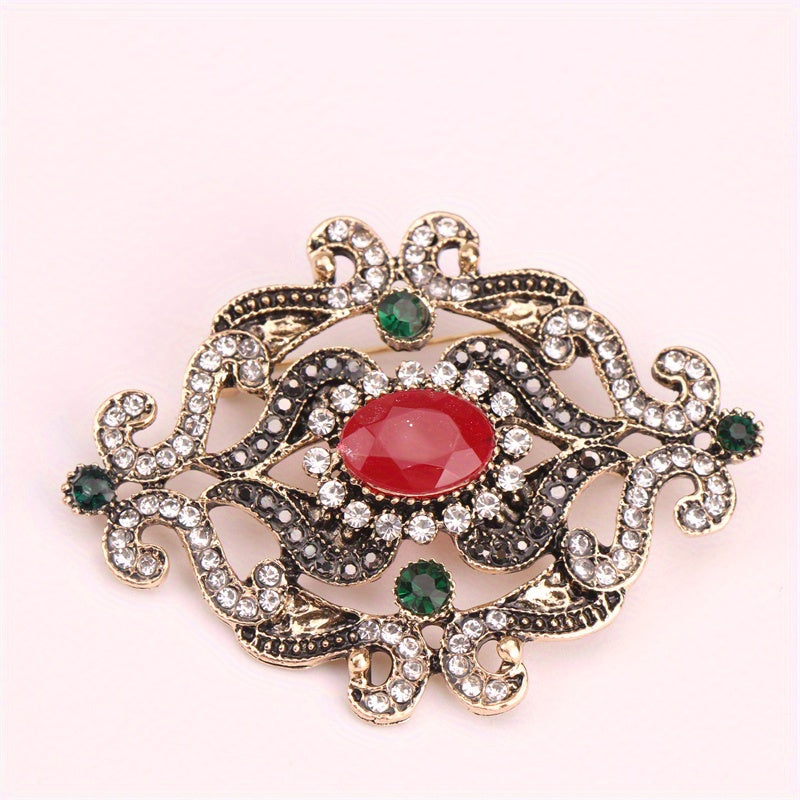 Vintage Style Crystal Brooch Pin with Rhinestones and Irregular Floral Design