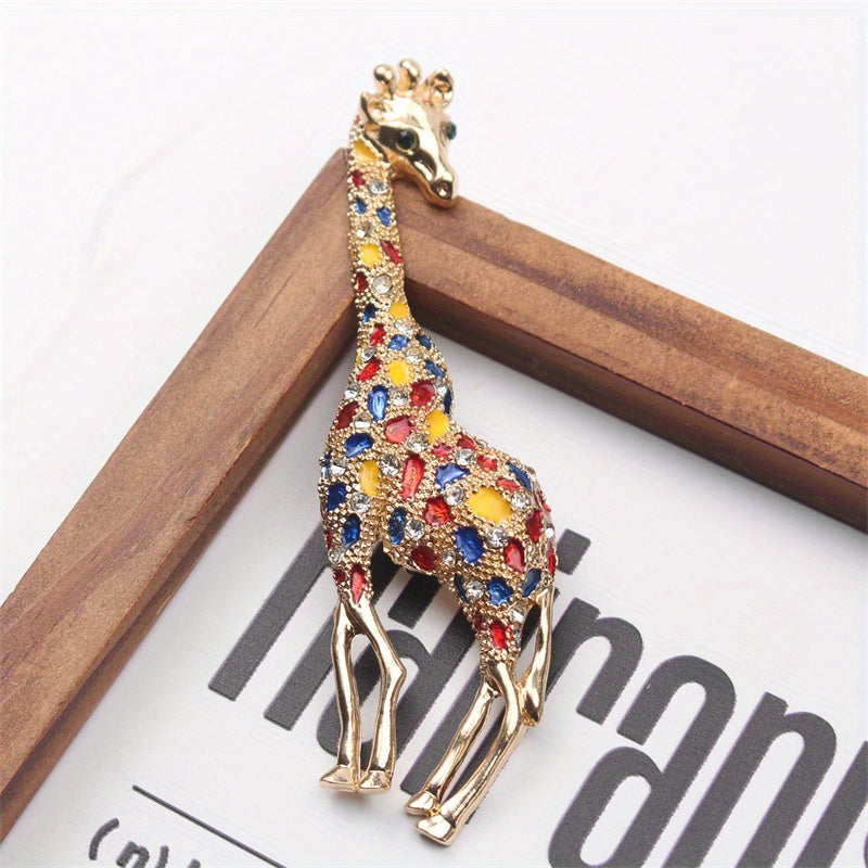 Giraffe Brooch Pin with Rhinestones Animal-Shaped Enamel Jewelry for Cardigans and Scarves