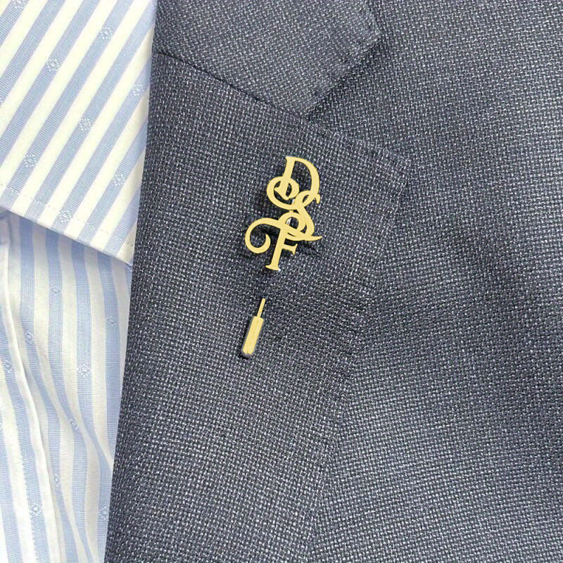 Personalized Custom Name Brooch Lapel Pin for Grooms Men Unisex Gift for Men Fathers Couples Halloween Weddings Christmas Thanksgiving