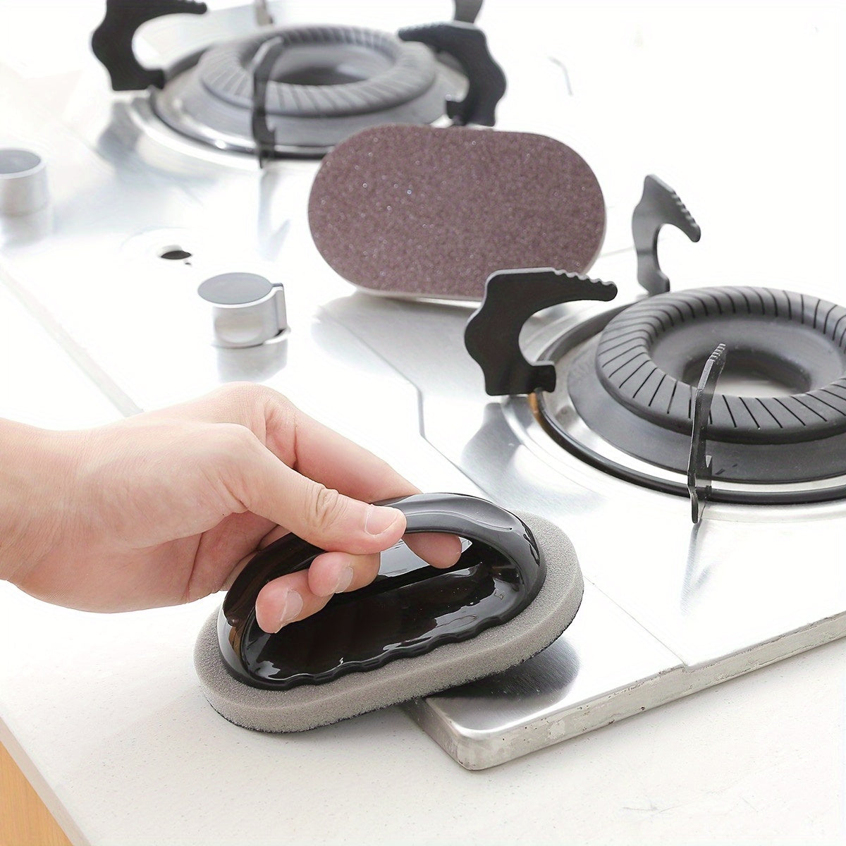 Sehrgacha tozalash - oshxona, hammom va boshqa joylar uchun yumshoq, bardoshli va mukammal Magic Sponge Brush! Qozonlar, skovorodkalar, asboblar va boshqalar uchun ideal. Ushbu kuchli tozalash vositasi bilan kirga xayr!.