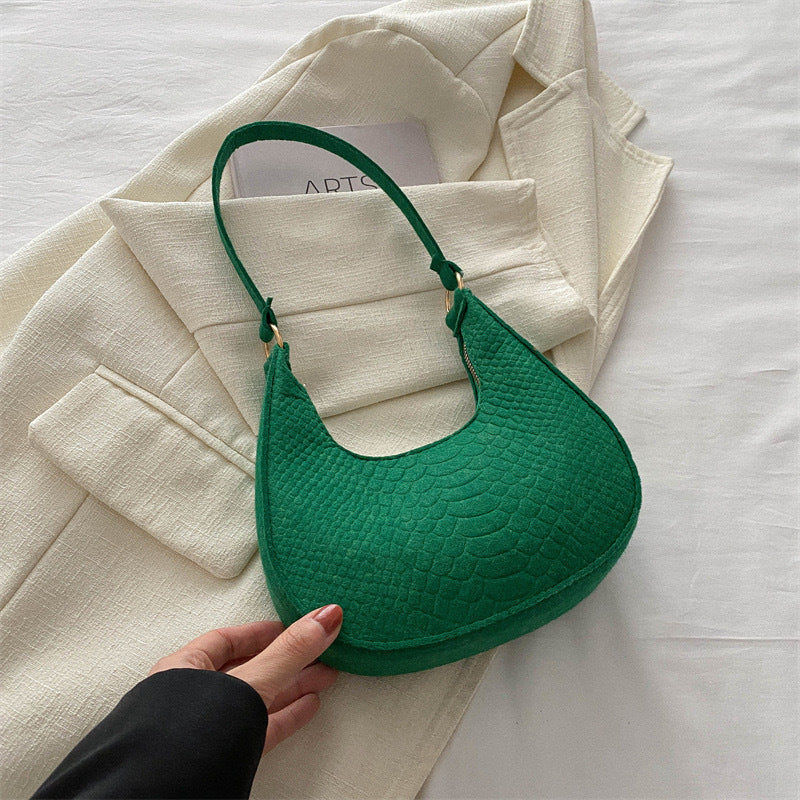 Yengil ko'ylak uchun oddiy rangdagi yangi uslubdagi tosh naqshli qo'ltiq sumka.