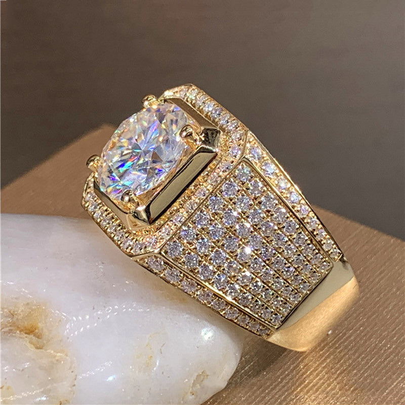 Zamonaviy 1CT Moissanite Yuqori Halqa Etik Diam S925 Kumushda, Nafis 18K Oltin Qoplama, Abadiy Vintage Uslubi, Har kuni yoki To'yda kiyish uchun ideal, Ajoyib Yubiley Sovg'asi bilan Elegant Sovg'a Qutisi kiritilgan.