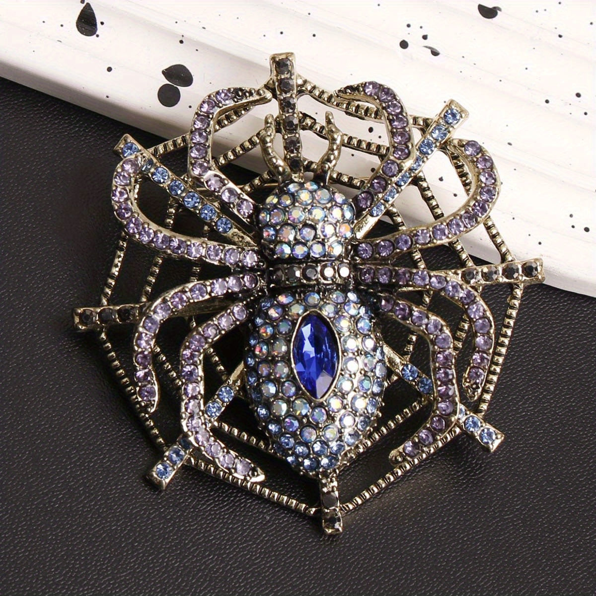 Vintage Metal Spider Brooch Rhinestone Insect Badge erkaklar va ayollar uchun