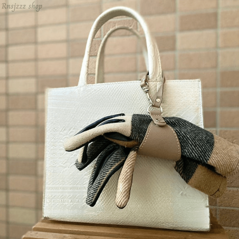 Organizador de accesorios para bufanda y guantes de cuero, portátiles, portador de toallas, regalo