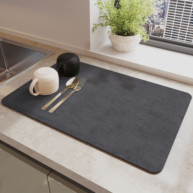 Heat-Resistant Kitchen Countertop Protector 38x61cm Non-Slip Spill-Resistant Mat