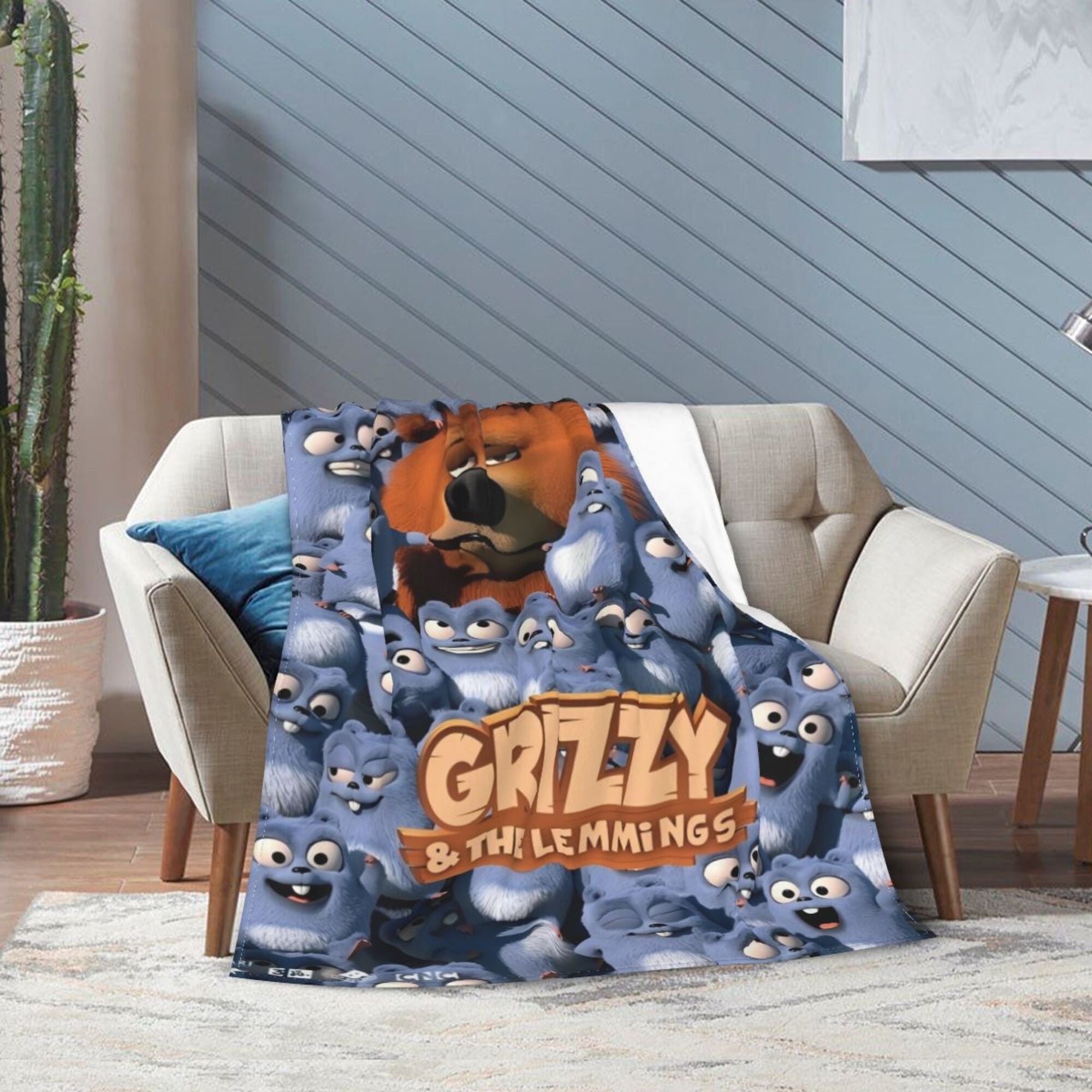 Anime Print Flannel Throw Blanket 100% Polyester Soft Lightweight for Sofa Bed Travel