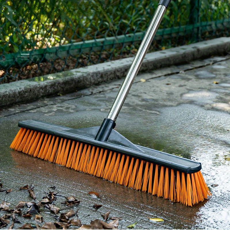 Uzoq tutqichi va qattiq tuklari bilan patio cho'tkasi, hovli, bog', uy, yashash xonasi, devorlar va plitalarni tashqi tozalash uchun