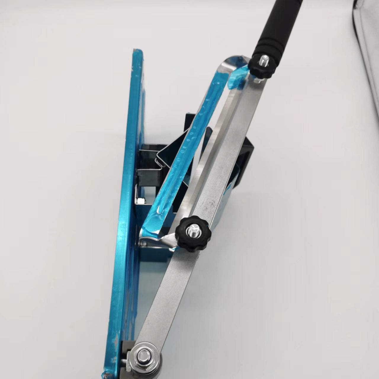 Moslashuvchan zanglamaydigan po'latdan yasalgan oshxona kesgich, go'sht, meva va sabzavotlar uchun