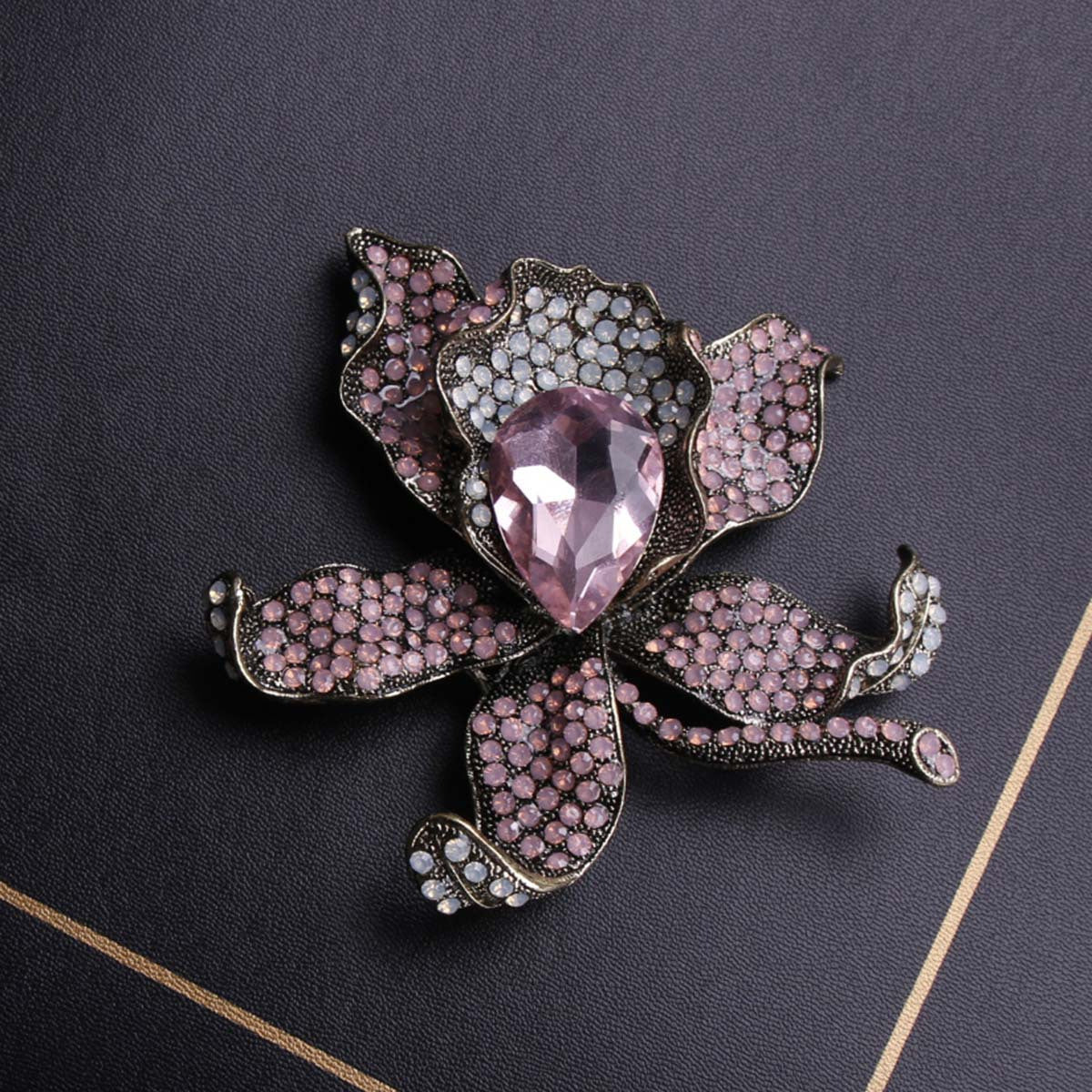 Luxurious Iris Brooch for Women Silver Plant Jewelry Statement Accessory