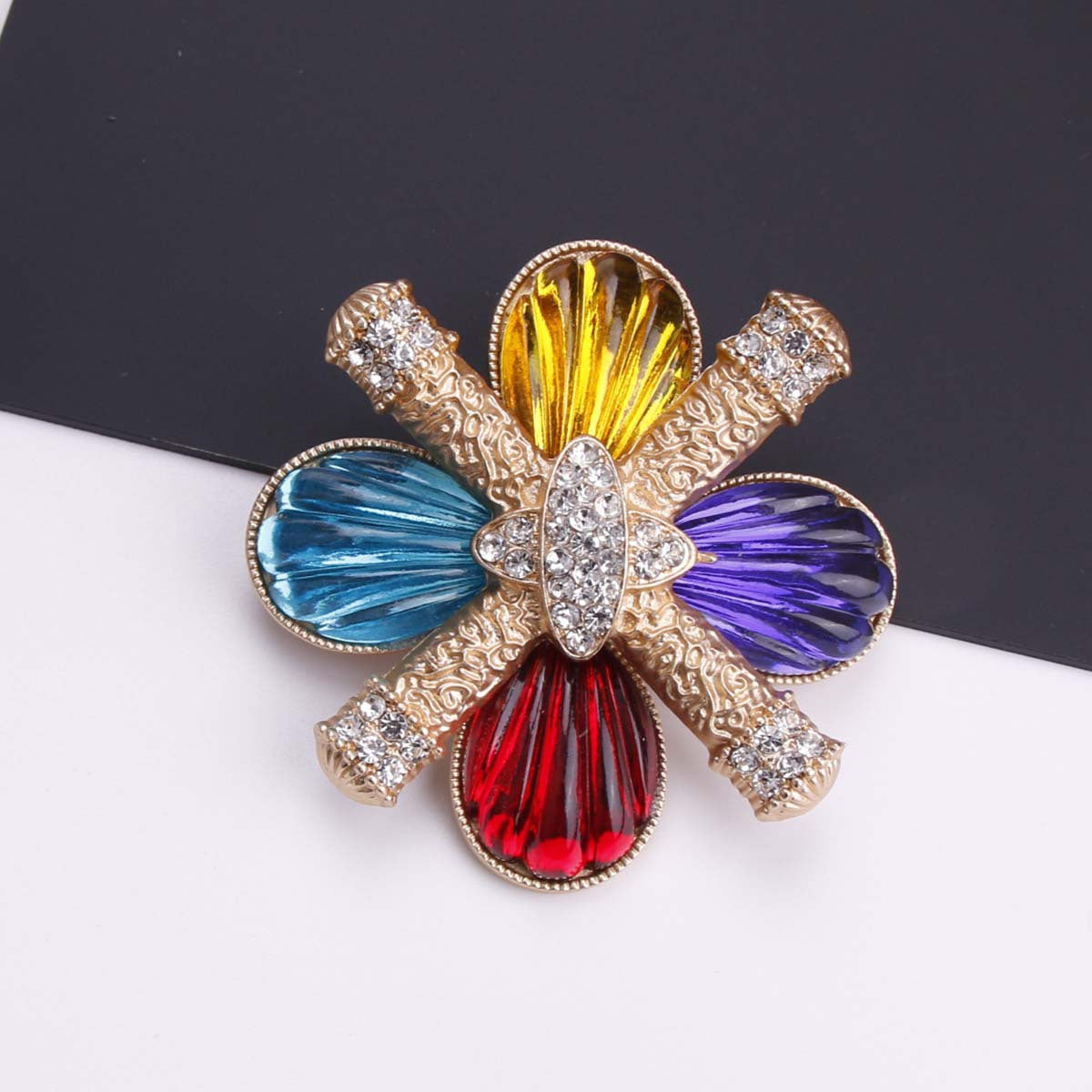 Women’s Punk Style Enamel Brooch Cartoon Irregular Shape Jewelry for Party Wear