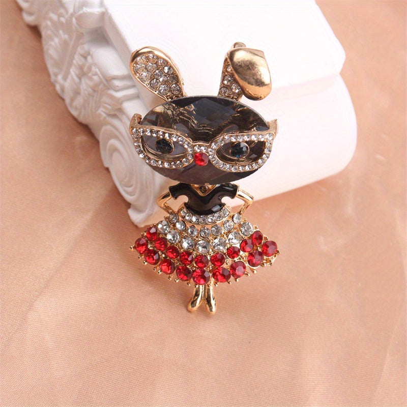 Women’s Rhinestone Bunny Brooch Pin with Glasses Elegant Jewelry Accessory