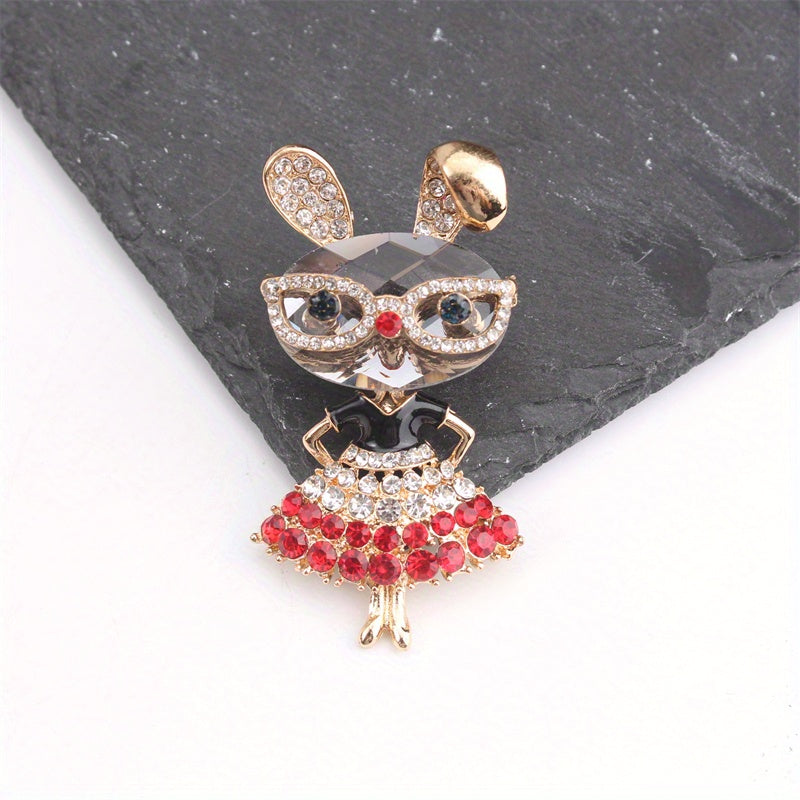 Women’s Rhinestone Bunny Brooch Pin with Glasses Elegant Jewelry Accessory