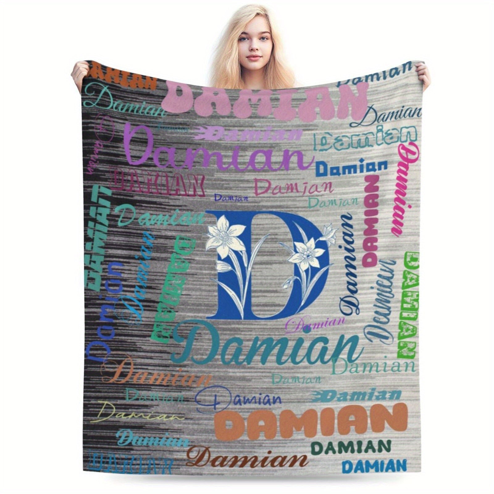 Personalized D Letter Flannel Fleece Throw Blanket Cozy Knitted Polyester Rectangular Gift for Women Men