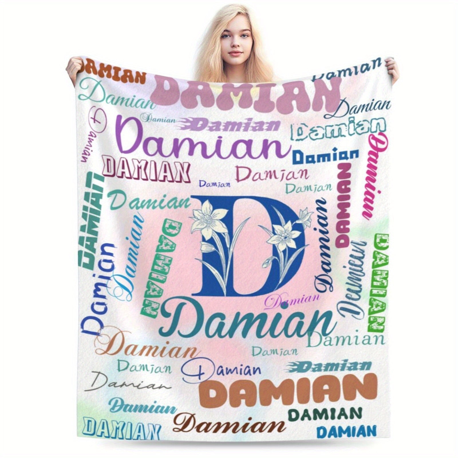 Personalized D Letter Flannel Fleece Throw Blanket Cozy Knitted Polyester Rectangular Gift for Women Men